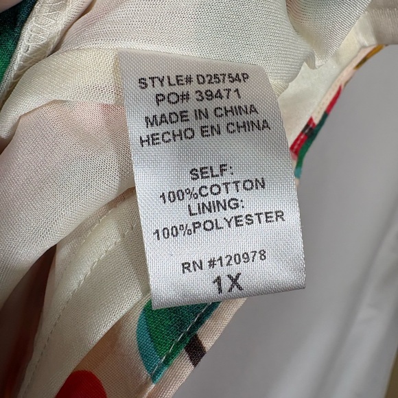 NWOT Entro Red Floral Puff Sleeve Dress Size 1X - Picture 8 of 11